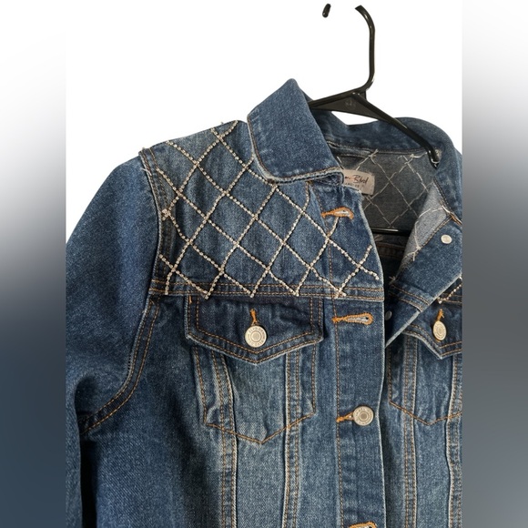 Denim blvd rhinestone crop jean jacket raw hem - Picture 2 of 5